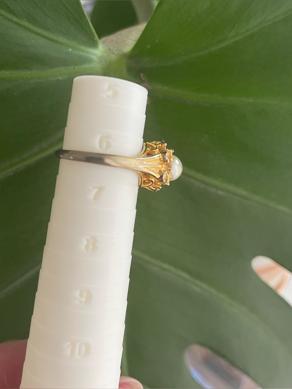 Cocktail Ring with Faux Ruby, Pearl, and Rhinestone in 18 KG plating, 6 - Picture 7 of 10